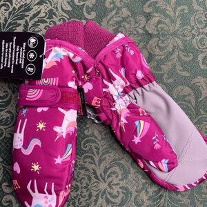 NWt 4t 5t mittens gloves unicorns horses rainbows snow winter children’s place